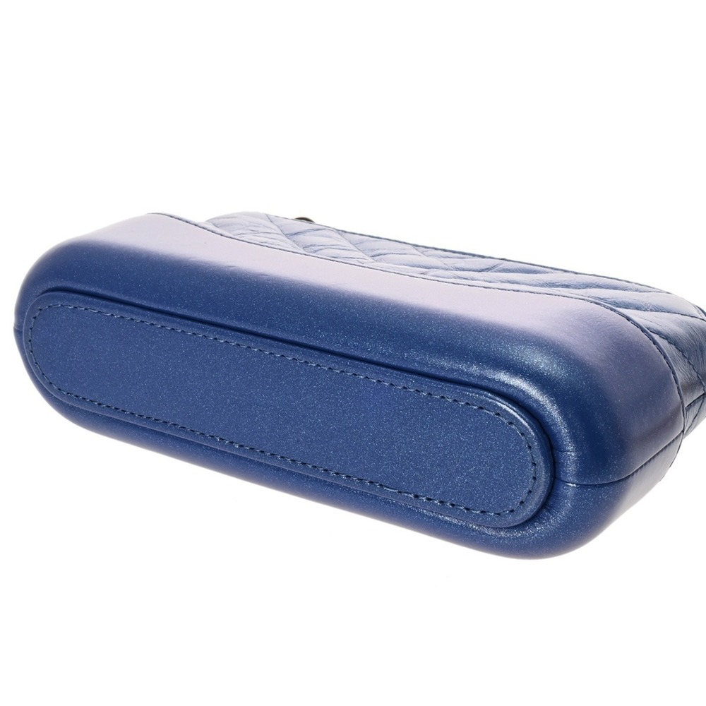 CHANEL Blue Leather Shoulder Bag - Picture 6 of 11